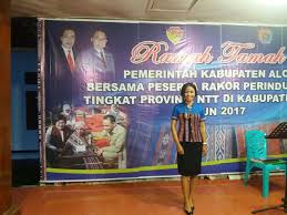 Setelah hasil pelengkapan otomatis tersedia, gunakan panah ke atas dan ke bawah untuk meninjau dan enter untuk memilih. Baju Tenun Modifikasi Dari Alor Ntt Pemerintah Persamaan