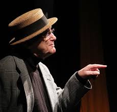 Října 1931 plzeň) je český divadelník, herec, hudebník, textař, zpěvák, básník, skladatel, spisovatel, filmař, grafik, výtvarník, divadelní režisér, komik a sběratel. Jiri Suchy A Jeste Jednou Bratr Ondrej Suchy ÙÙŠØ³Ø¨ÙˆÙƒ