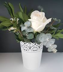 When my best friend was also diagnosed i knew straightaway. Easy Pretty Tea Party Flowers Diy Tutorial The Sweetest Digs
