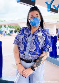 Everything you need to know about disney magic bands! Disney World Is Hosting An Online Hiring Event Right Now The Disney Food Blog