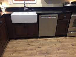 Our amish craftsmen create our custom cabinets and furniture with the attention to detail and quality of old world masters. Amish Made Kitchen Cabinets Madison Wi
