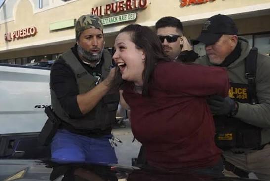 FAFO in Florida. Anti-ICE agitator Jennifer Cruz was arrested after  allegedly getting out of her car and punching a state trooper working with  ICE—ending with cuffs and a taser outside a Mexican