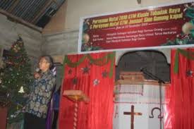 Kelahiran yesus berbicara tentang kedatangan kepada milik kepunyaannya sendiri karena dia. Info Terbaru Tema Natal Sekolah Minggu 2020 Ideku Unik
