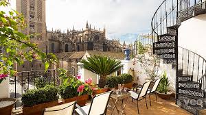 Buchen sie einen vertrauenswürdigen lokalen fahrer, der sie. Apartment Mieten Alemanes Strasse Sevilla Spanien Casa Catedral Ferienwohnung In Sevilla