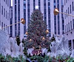 The year of 3d, illusion, and chaos. Guide To Holiday And Christmas Events For Nyc Families In 2021 Mommypoppins Things To Do In New York City With Kids