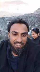 Hooper Glacier of 300 metre depth.