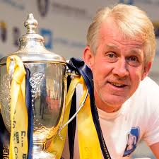 Gary Mackay in Hearts new contract plea as he names star who must be handed  extension