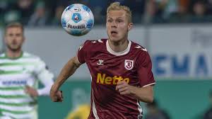 Louis Breunig Signs! Eintracht Braunschweig Beefs Up Defence! - Imagen principal del artículo