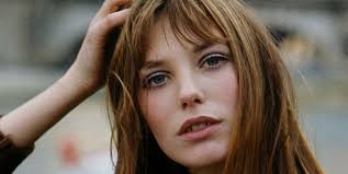 This style gives a young and playful appearance to your face! French Girl Approved Ways To Cut Your Bangs