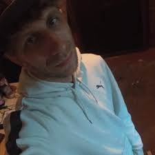 25, about 30 min north of the Twin Cities. Please no older than 33 or  younger than 23🫠 not here to fool around, husband material only please 😇