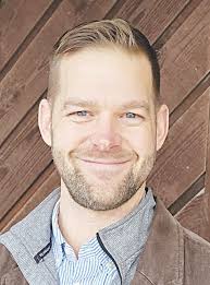 Almont football wins district; remains undefeated