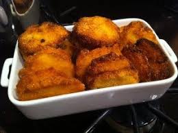Drop about 3 tablespoonful of mixture into a hot skillet of oil. Hot Water Corn Bread Hot Water Cornbread Recipe Smoked Food Recipes Corn Bread Recipe