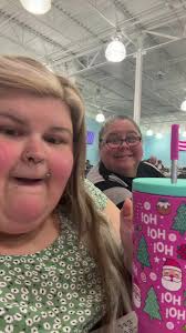 @Meoky us saves my momma from a fall🤣