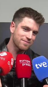 #MiguelBernardeau habla sobre su papel en el #Zorro y desvela a quién le  dedica el proyecto 💘