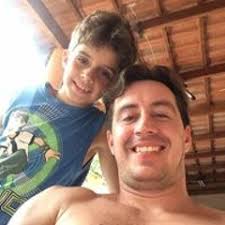 Stream Renato Brito Neto music