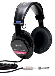 Always try to wear the right ear pieces on the right sides. 10 Best Over Ear Headphones Under 100 In 2021 Buying Guide Music Critic