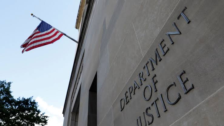 El Departamento de Justicia de EEUU echa a funcionarios que ayudaron a investigar a Trump | Unionradio.net