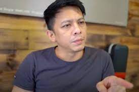 Check spelling or type a new query. Penampilan Baru Ariel Noah Potong Rambut Sendiri Pakai Pencukur Kumis Halaman All Kompas Com