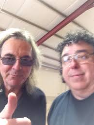 I leave here my congratulations Glenn Tipton.. 🤘They even made a cake for  Glenn back then!