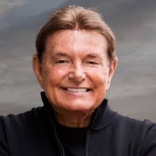 Angela Fortney's Instagram, Twitter & Facebook