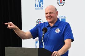 The clippers are constructing a new basketball arena along with a practice facility, team offices, a medical facility, retail stores, restaurants and parking in inglewood. Clippers Get City Approval To Build Inglewood Arena Nba Com