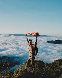 Những địa điểm săn mây ở Yên Bái để ôm trọn biển mây vào lòng