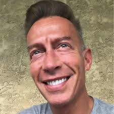 Ron Samuelson's Instagram, Twitter & Facebook