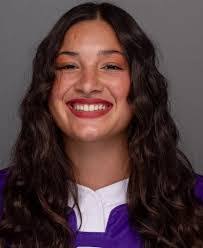 Ariel Thompson's Instagram, Twitter & Facebook