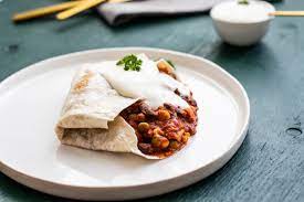 Potom postupne pridávajte zvyšnú múku a zakaždým ju nechajte v robote do cesta zapracovať. Plnene Tortilly S Kuracim Masom A Mexickou Zmesou Tip Na Vyzivny Obed Plny Bielkovin Fitshaker Sk