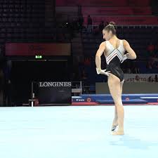 19.12.2021 · in schelle zijn zondagavond de belangrijkste sportprijzen van het jaar uitgereikt: Nina Derwael Podium Training On Floor