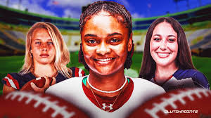 Leilani Armenta, India Pulphus & Haley Van Voorhis make college football  history