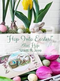 Choose your favorite restaurant foods like pizza, subs, sushi, soups, salads, mac & cheese, desserts, and more! Simple And Festive Easter Table Setting With Bunnies Calypso In The Country