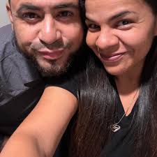 FLAUTAS DE POLLO Y ARROZ! I explained step by step in the pictures. I hope  y'all try this and love it 🤤❤ y con esto ya me despido de Facebook por el