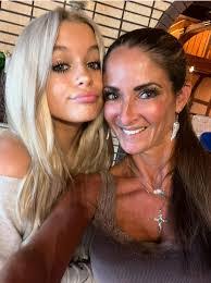 Corey Chavis's Instagram, Twitter & Facebook