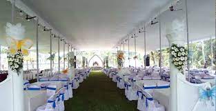 ⭐️⭐️⭐️⭐️ set on a sprawling 20 acres of lush foliage and landscaped lawns. Hotel Windsor Castle Details In Kottayam