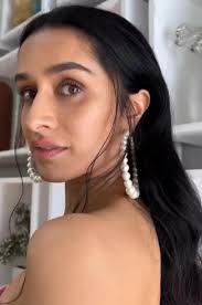 Shraddha Kapoor possesses captivating beauty. #shraddhakapoor
