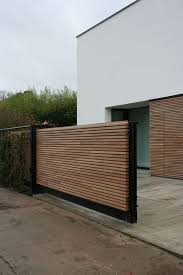 31 Perfect Inspiring Fence Gate For Your Design Inspiration Design Fence Gate Inspiration Inspiring Perfect Wooden Hintergarten Haus Aussengestaltung