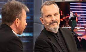 Miguel Bosé regresa a 'El Hormiguero' y las críticas a él y Pablo Motos no  cesan