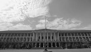 Seleksi mandiri ub merupakan seleksi masuk universitas brawijaya yang diselenggarakan secara mandiri oleh universitas brawijaya. Dilema Ugm Kini Uang Pangkal Atau Ukt Dieskalasi Lm Psikologi Ugm