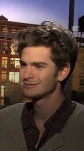 En algún spiderverse, existe el Spiderman latino que le tiene alergia a  todo tipo de nueces ✌️😔, Andrew Garfield está de cumpleaños hoy!!!! Que  bien vinieron esos 41 añitos 🥳🥳., #MTVCelebsLA, ...