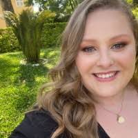 20+ "Julia Recker" profiles