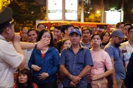 Image result for việt kiều về nước