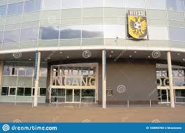 Vitesse en burgers' zoo blijven stad en regio nog jaren samen versterken. Das Haupteingang Entryof Gelredome Mit Dem Vitesse Logo Redaktionelles Bild Bild Von Eintrag Glas 150656760