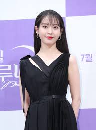 K pop artist iu's video for palette is our latest fashion inspiration. Iu S Fashion Look At Hotel Del Luna Press Conference On July 8 2019 Codipop