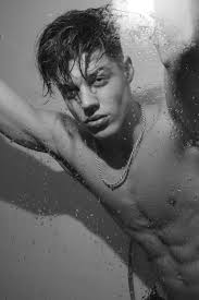 New Photoshooting: A night at the hotel with TeeJott-Top-Model Fritz Philipp  Fischer