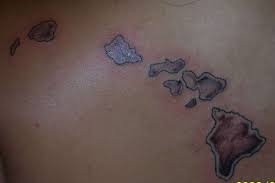 Hawaiian Islands Tattoo Designs 1 Jpeg 600 399 Hawaiian Island Tattoo Island Tattoo Hawaiian Tattoo