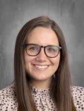 Carrie Hardison's Instagram, Twitter & Facebook