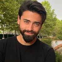 10+ "Mario Requejo" profiles