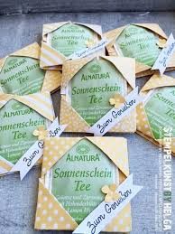 Sonnenscheintee Stempelkunst By Helga Geschenke Basteln Kleine Geschenke Geschenke Schon Verpacken