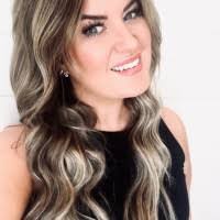 Renee Leone's Instagram, Twitter & Facebook